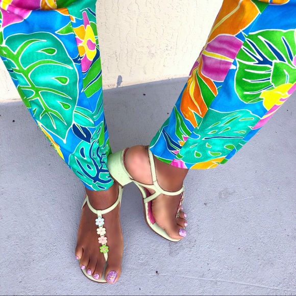 Lilly Pulitzer Shoes - Lily Pulitzer Soft Green Pink Thong Leather Sandal